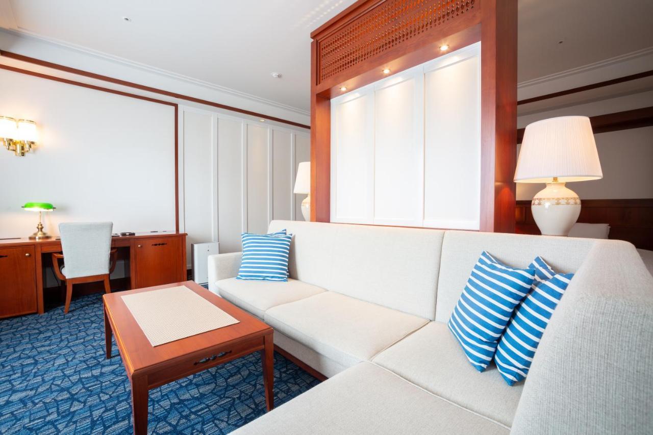Premier Hotel Mojiko Kitakyushu Zewnętrze zdjęcie